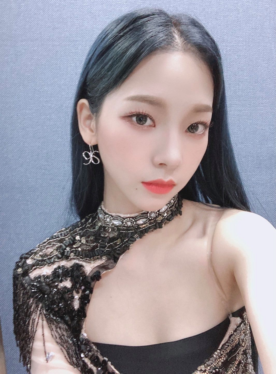 Từ thực tập sinh Yoo Ji Min đến idol Karina: Stylist SM Ent thực sự không thể đùa được đâu ảnh 4