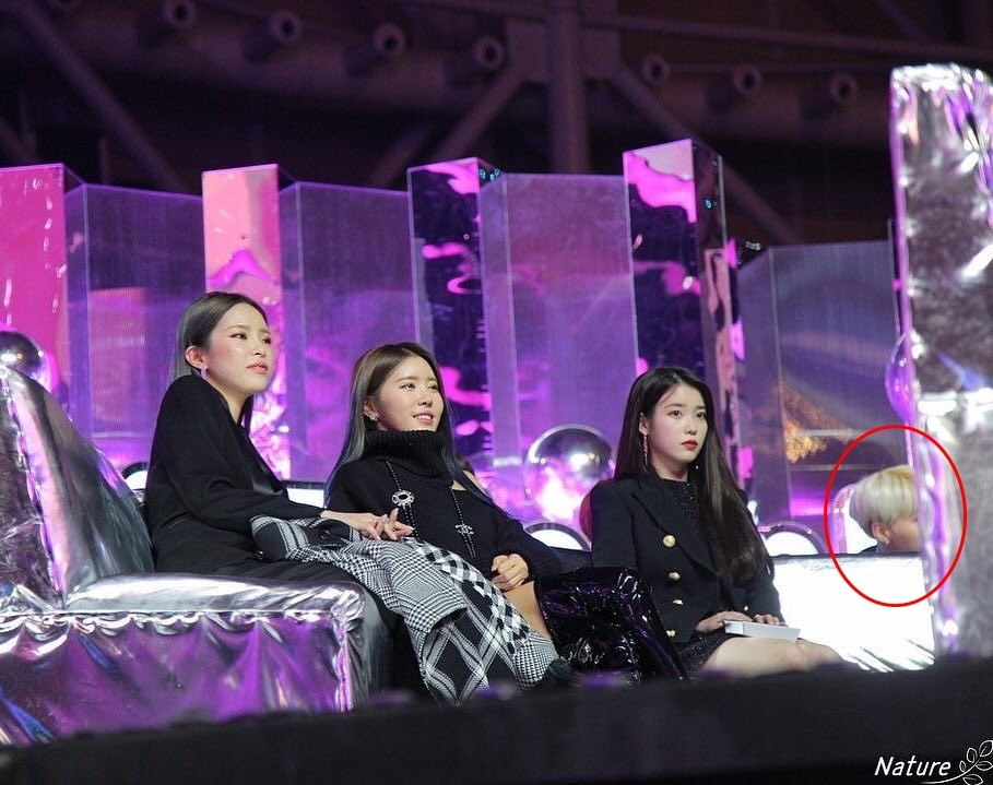 Sao Hàn 24H: Oh My Girl hái quả ngọt, Taeyeon đối đầu IU, The Voice trở lại ảnh 3