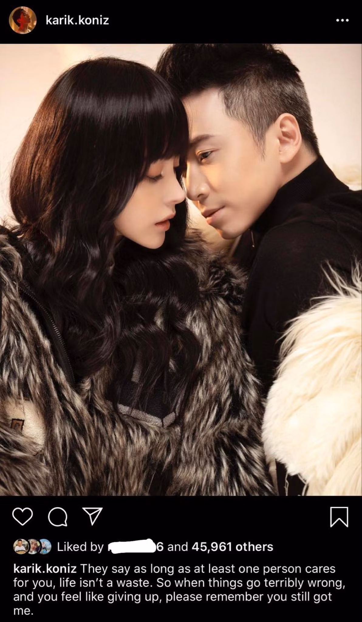 Không khoe thì thôi, đã khoe bạn gái thì Karik phải khiến dân tình dậy sóng mới chịu ảnh 1