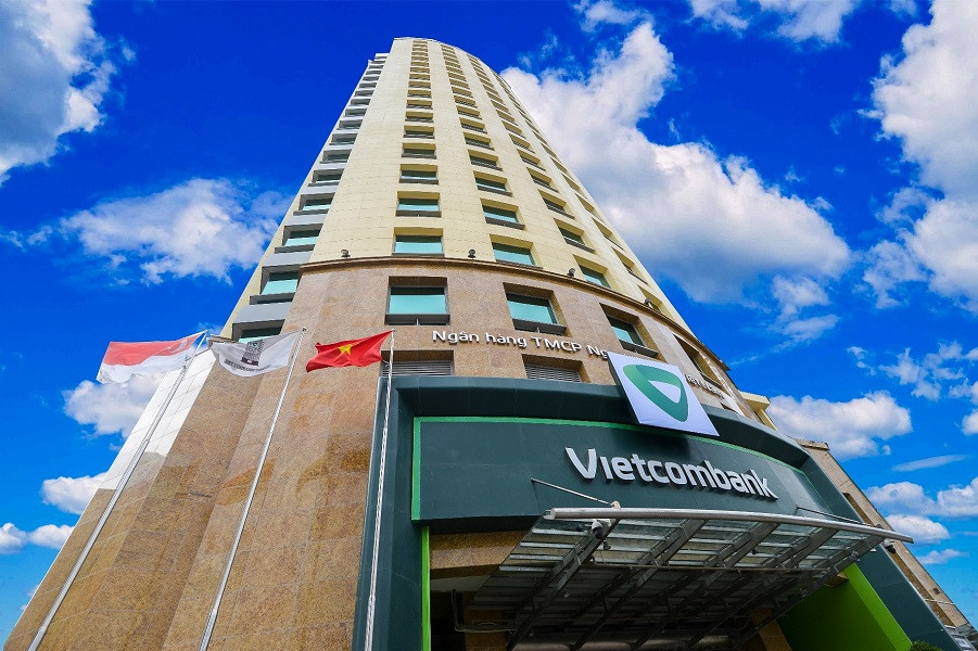 Vietcombank giảm đồng loạt lãi suất cho vay để hỗ trợ doanh nghiệp, người dân miền Trung ảnh 1
