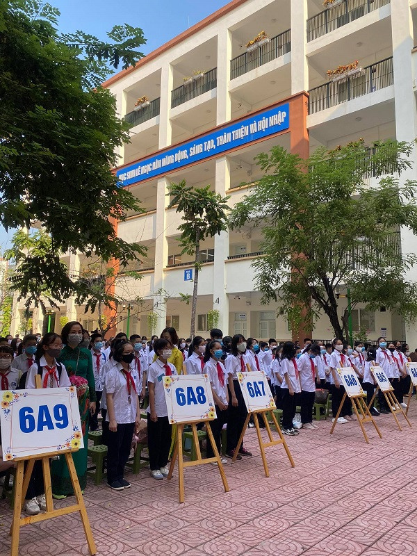 Lễ khai giảng tràn ngập niềm vui ở mái trường 99 năm tuổi - THCS Lê Ngọc Hân ảnh 2