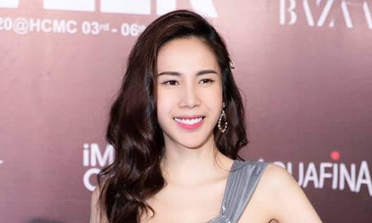 Được tin tưởng chọn mở màn BST Nữ thần, Hoa hậu Đỗ Thị Hà thể hiện ra sao? ảnh 10