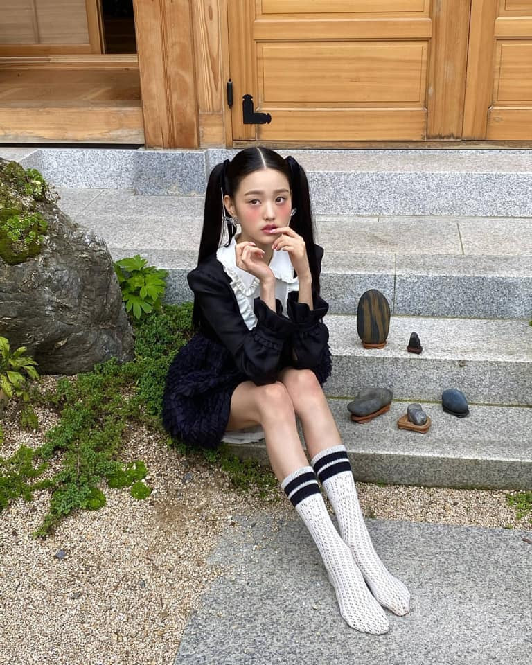 Bộ ảnh mới của Jang Won Young đáng sợ cỡ nào mà netizen bảo “giống phim kinh dị”? ảnh 4