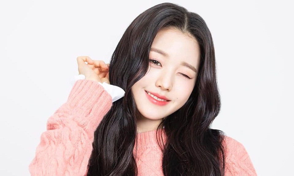 Đâu chỉ chân dài mặt xinh, Jang Won Young còn được khen “nhân cách tốt” nhờ hành động này ảnh 3