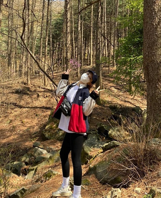 Sao Hàn 24H: Jeon Somi tiếp tục khoe ảnh siêu xe và sự thật khiến fan té ngửa ảnh 6