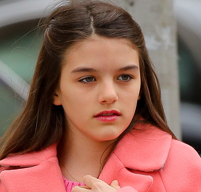 Suri Cruise: “Rich kid” kiêu sa ngày nào đã trở thành Lọ Lem giản dị mà hạnh phúc ảnh 11