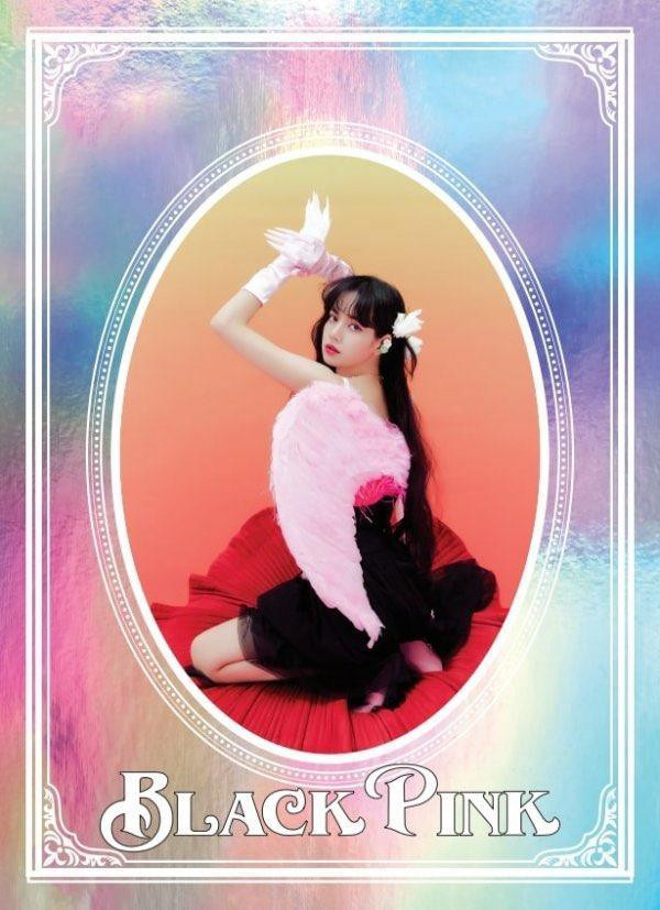 Khi các thành viên BLACKPINK tự làm stylist cho mình: Công chúa hay thiên thần đẹp hơn? ảnh 6