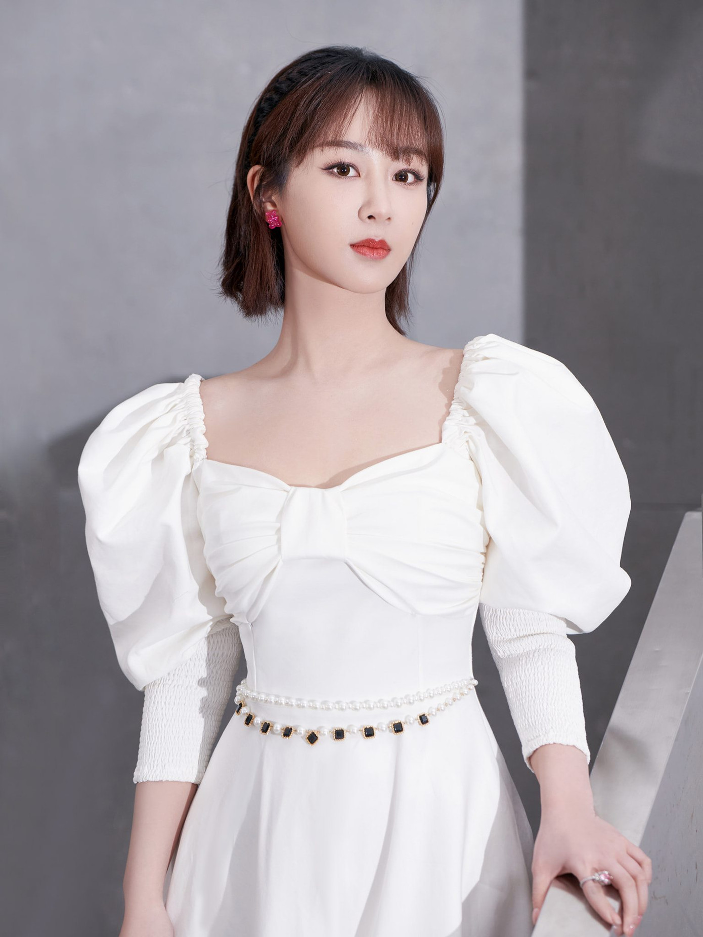 Chưa rút kinh nghiệm sau váy Công Trí, Dương Tử lại tự “dìm hàng” do chọn sai trang phục ảnh 8