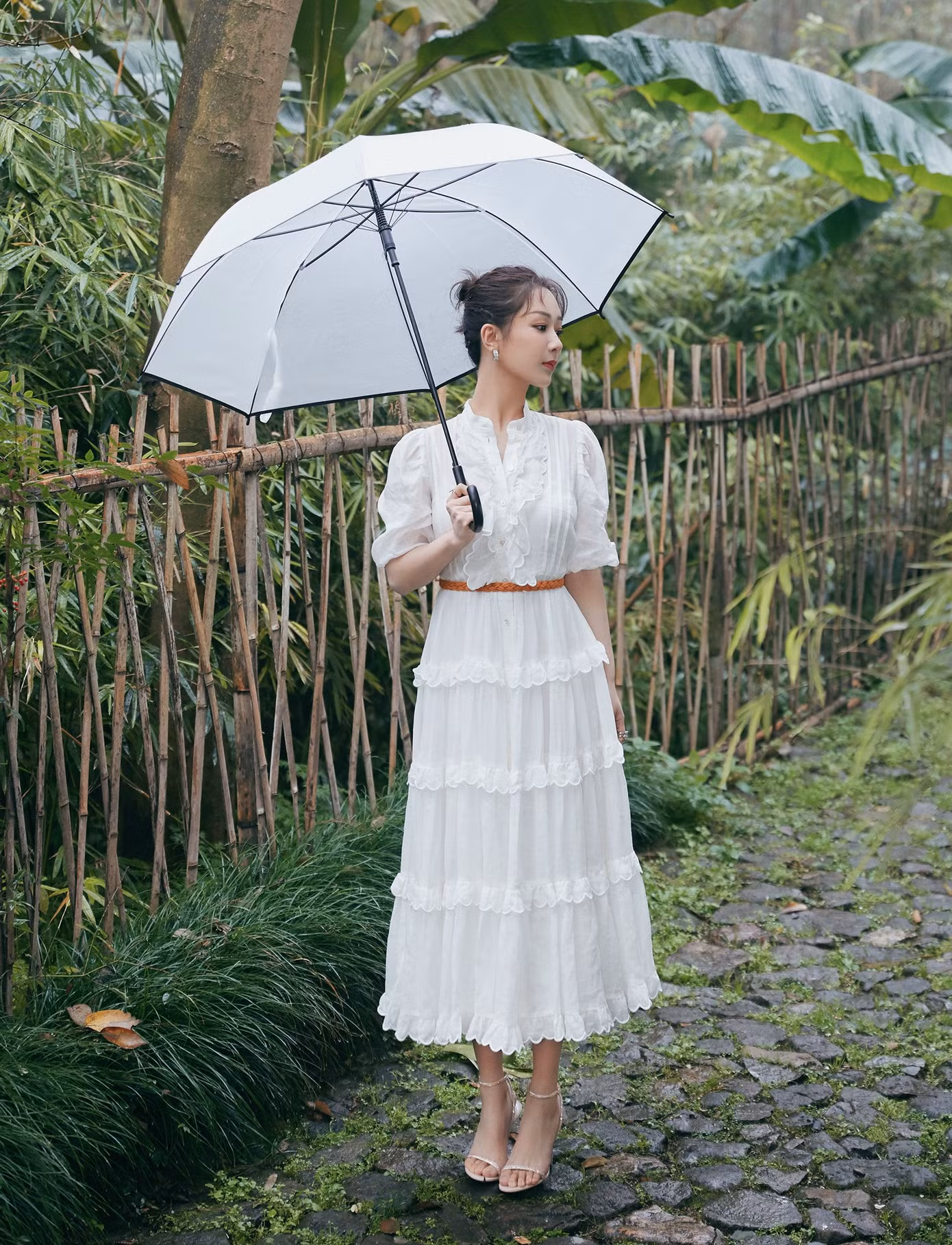 Chưa rút kinh nghiệm sau váy Công Trí, Dương Tử lại tự “dìm hàng” do chọn sai trang phục ảnh 6