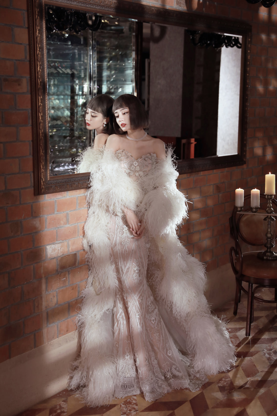 Hiếm hoi lắm Địch Lệ Nhiệt Ba mới chịu cảnh kém sắc trên thảm đỏ vì chọn nhầm tạo hình ảnh 3