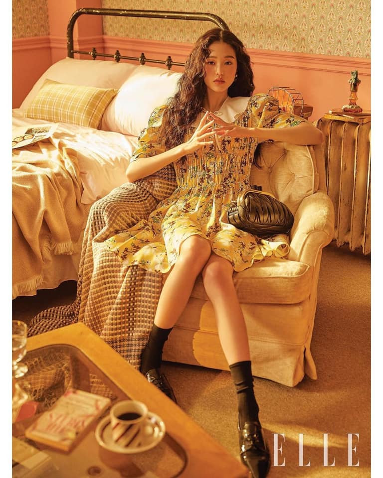 Yoona và Jang Won Young cùng trở thành “đại sứ Miu Miu”: Chị đại hay em út tỏa sáng hơn? ảnh 6