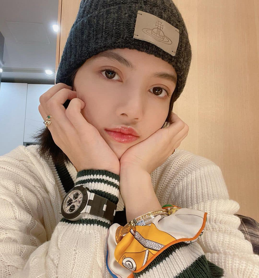 BLACKPINK đồng loạt lăng xê một chiếc quần, netizen truy tìm lai lịch thì càng bất ngờ hơn ảnh 4