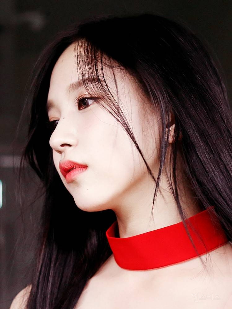Mina (TWICE) khiến fan sửng sốt với khả năng biến hình: Công chúa hay ác nữ đều cân được ảnh 4