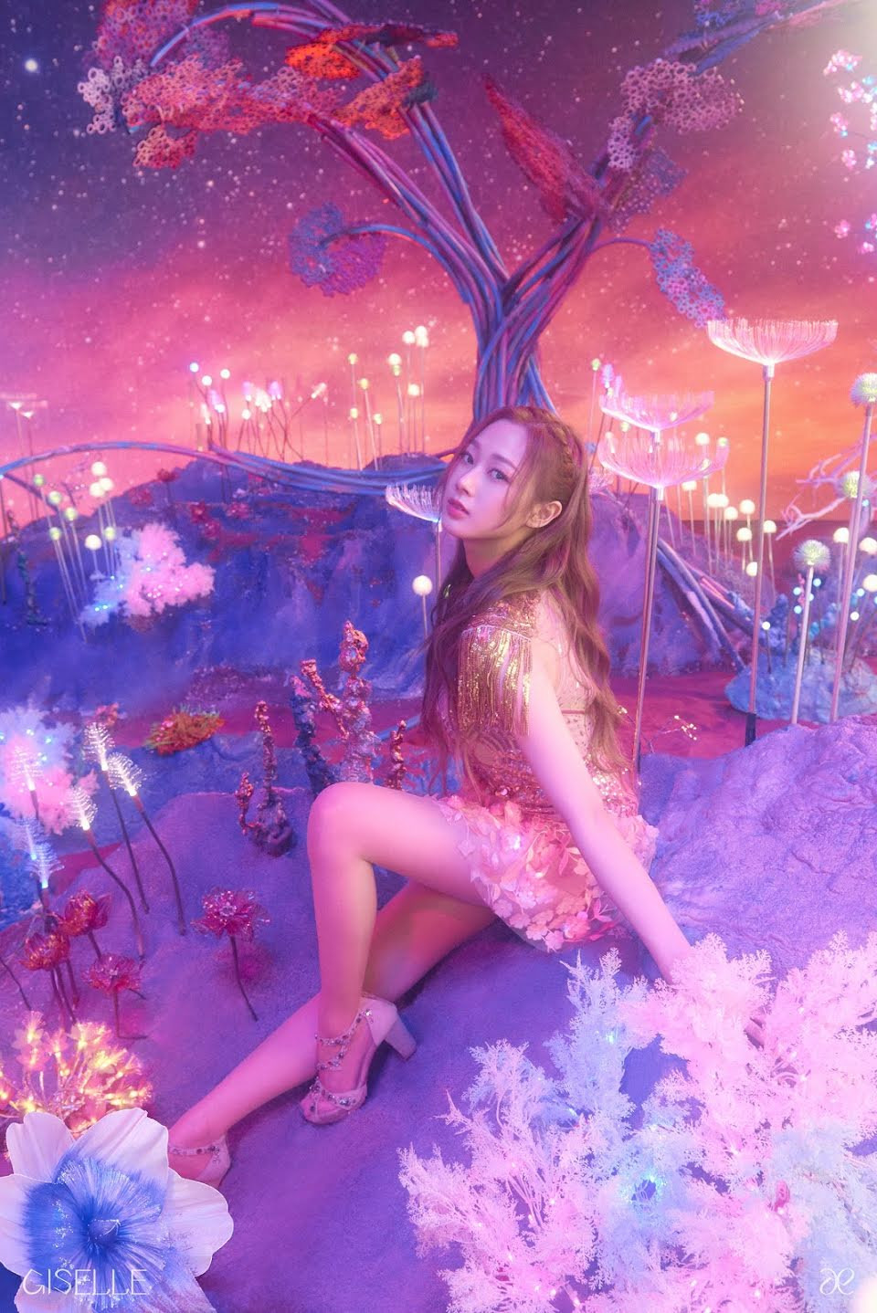 Giselle đã trở thành nữ idol có thời gian thực tập sinh ngắn nhất công ty SM Ent Một thông tin về Giselle đã cho thấy SM Ent phải cho aespa debut sớm hơn kế hoạch ảnh 3