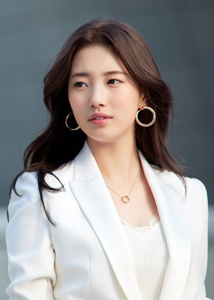 Đỉnh cao mặt mộc chính là Suzy: Ảnh ngái ngủ phụng phịu vẫn được khen đẹp như nàng thơ ảnh 4
