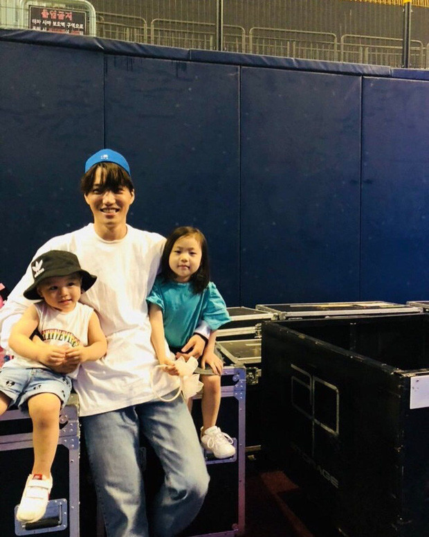 Lý do nào giúp Kai (EXO) thực hiện điều mà chưa nghệ sĩ Hàn nào làm được? ảnh 5