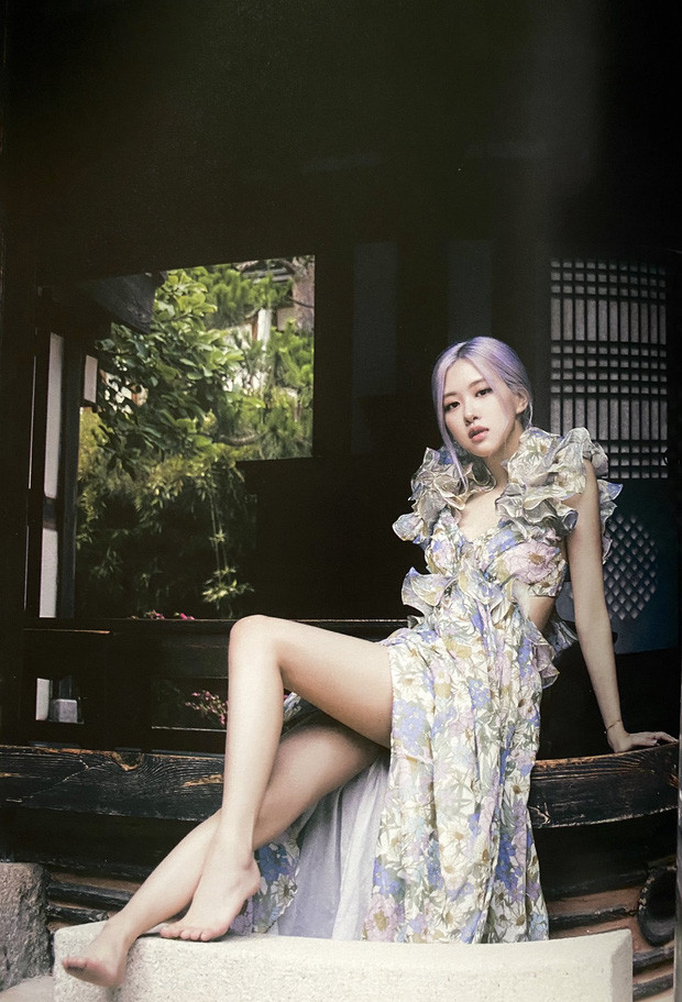 Vì đụng hàng với Rosé mà netizen mới biết váy của Momo (TWICE) được chỉnh sửa cao tay ảnh 3