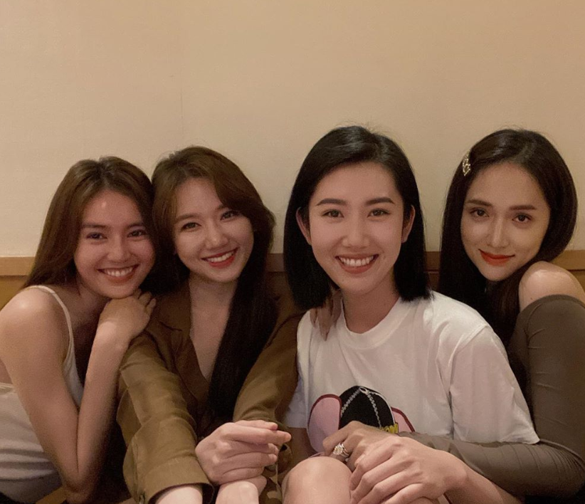 Ấm lòng với lời Hòa Minzy nhắn gửi Hương Giang sau hàng loạt ồn ào về Matt Liu ảnh 2