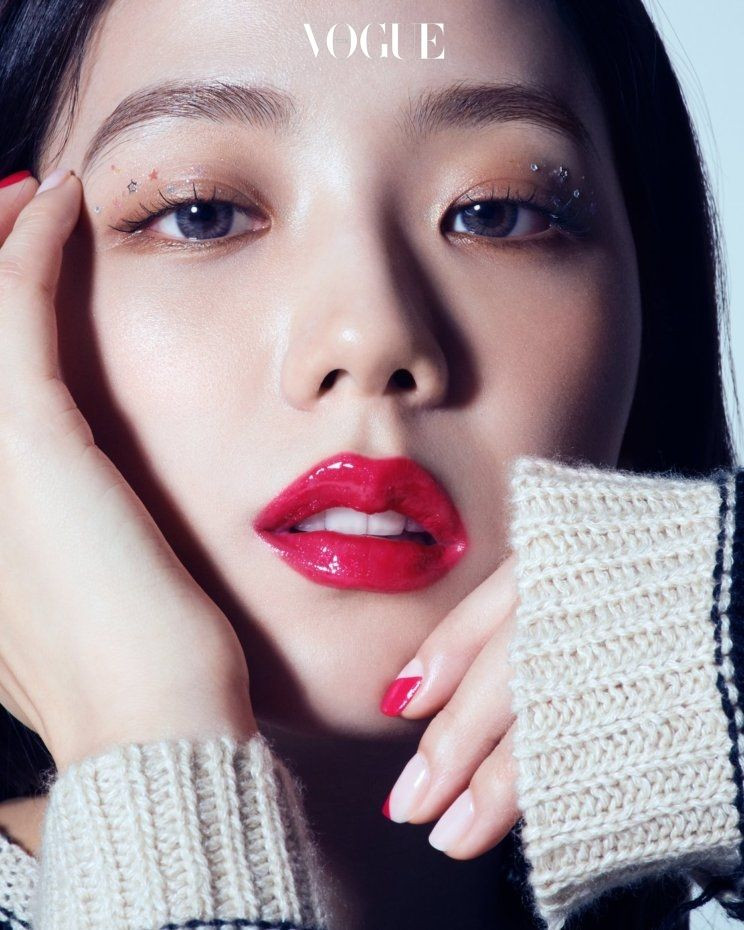 Jisoo lộ đôi môi căng mọng hơn hẳn: Do trang điểm khác biệt hay đã đụng dao kéo? ảnh 6