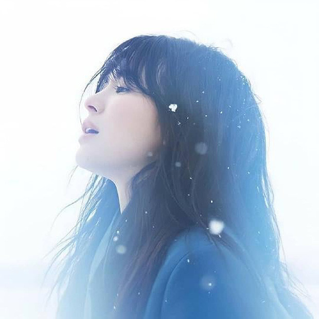 Hye Kyo tặng fan loạt ảnh "nữ thần mùa Đông" đẹp mơ màng Song Hye Kyo đón sinh nhật bằng một bài thơ tình: Có gì liên quan tới Song Joong Ki không? ảnh 1