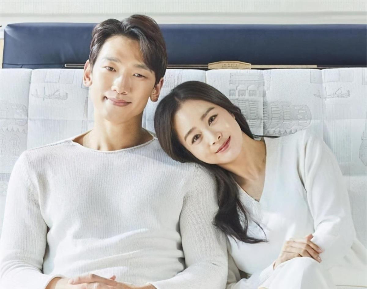 Muốn ít bị bà xã Kim Tae Hee mắng, ông chồng Bi Rain có một bí quyết cực hiệu quả ảnh 2