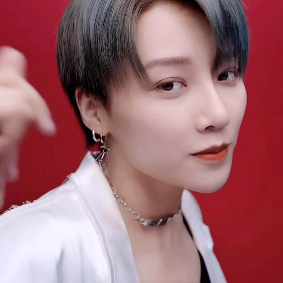 Lưu Vũ Hân: Dù bạn có lệch khỏi mọi hình mẫu, hãy cứ đặt niềm tin vào chính mình! ảnh 7