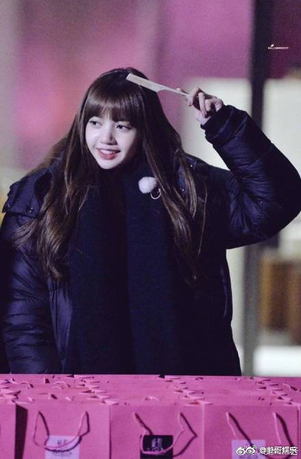 Xem BLACKPINK chơi Running Man mà “tóc mái huyền thoại” của Lisa lại thành tâm điểm ảnh 2