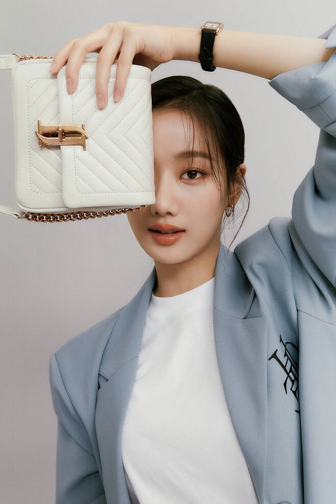 Cứ tưởng Jennie là “nữ hoàng quảng cáo K-Pop”, hóa ra vẫn còn thua xa nhân vật này ảnh 6