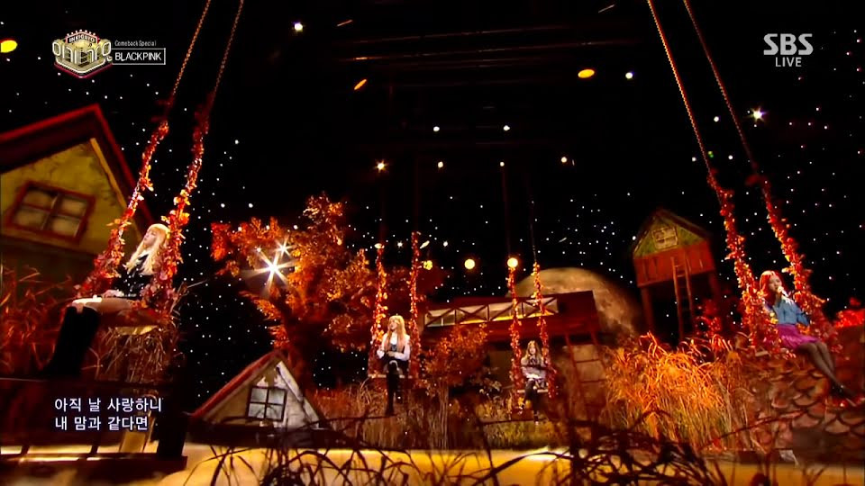 Vì sao sân khấu quảng bá của BLACKPINK lúc nào cũng đẹp và hoành tráng miễn chê? ảnh 5