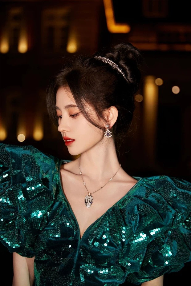 “Mỹ nữ 4000 năm” Cúc Tịnh Y được tìm kiếm nhiều nhất Đêm hội Weibo nhờ cực phẩm này ảnh 5