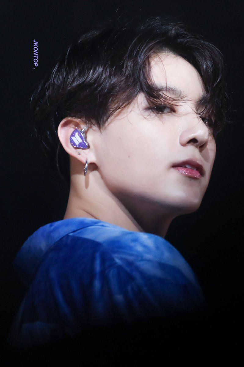 Học Jungkook (BTS) bí quyết vượt qua khủng hoảng tuổi 20 để có được thanh xuân hạnh phúc ảnh 6