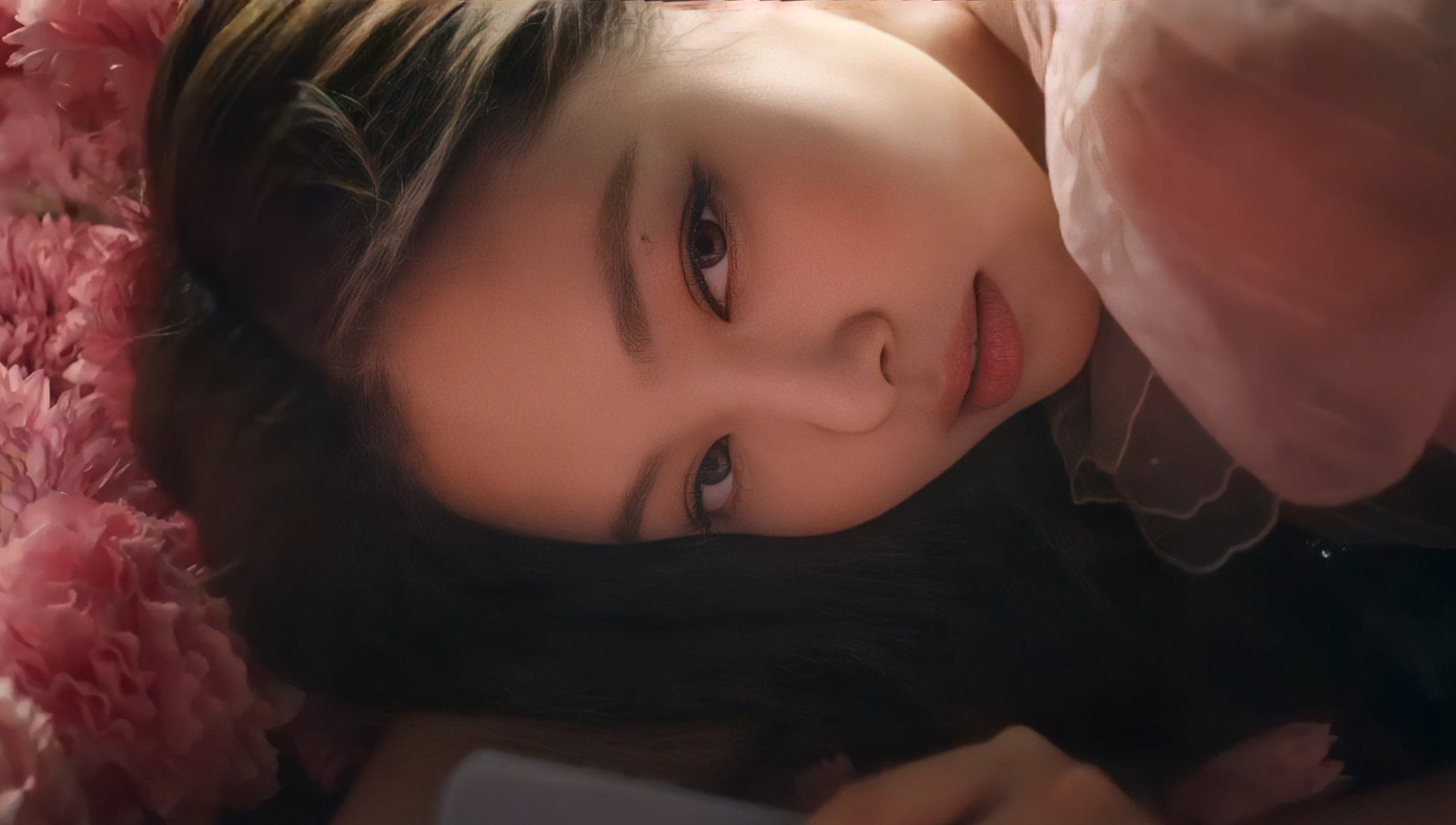 BLACKPINK tung quảng cáo mới, netizen cho rằng Jisoo mất ngôi visual vì lý do này ảnh 4