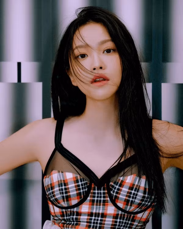 Nhờ bộ ảnh mới quá đẹp mà Yeri (Red Velvet) được netizen “quay xe” khen ngợi hết lời ảnh 4
