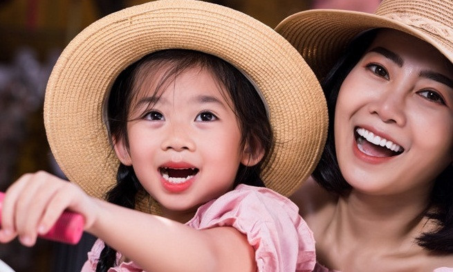 Khán giả đang rất lo lắng cho bé Lavie Bố mẹ Mai Phương và Phùng Ngọc Huy nảy sinh tranh chấp quyền nuôi dưỡng bé Lavie ảnh 3