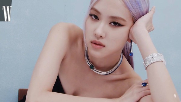 Rosé chỉ thả nhẹ một tấm ảnh cũng khiến netizen tin chắc cô nàng sắp có “tin vui” ảnh 2