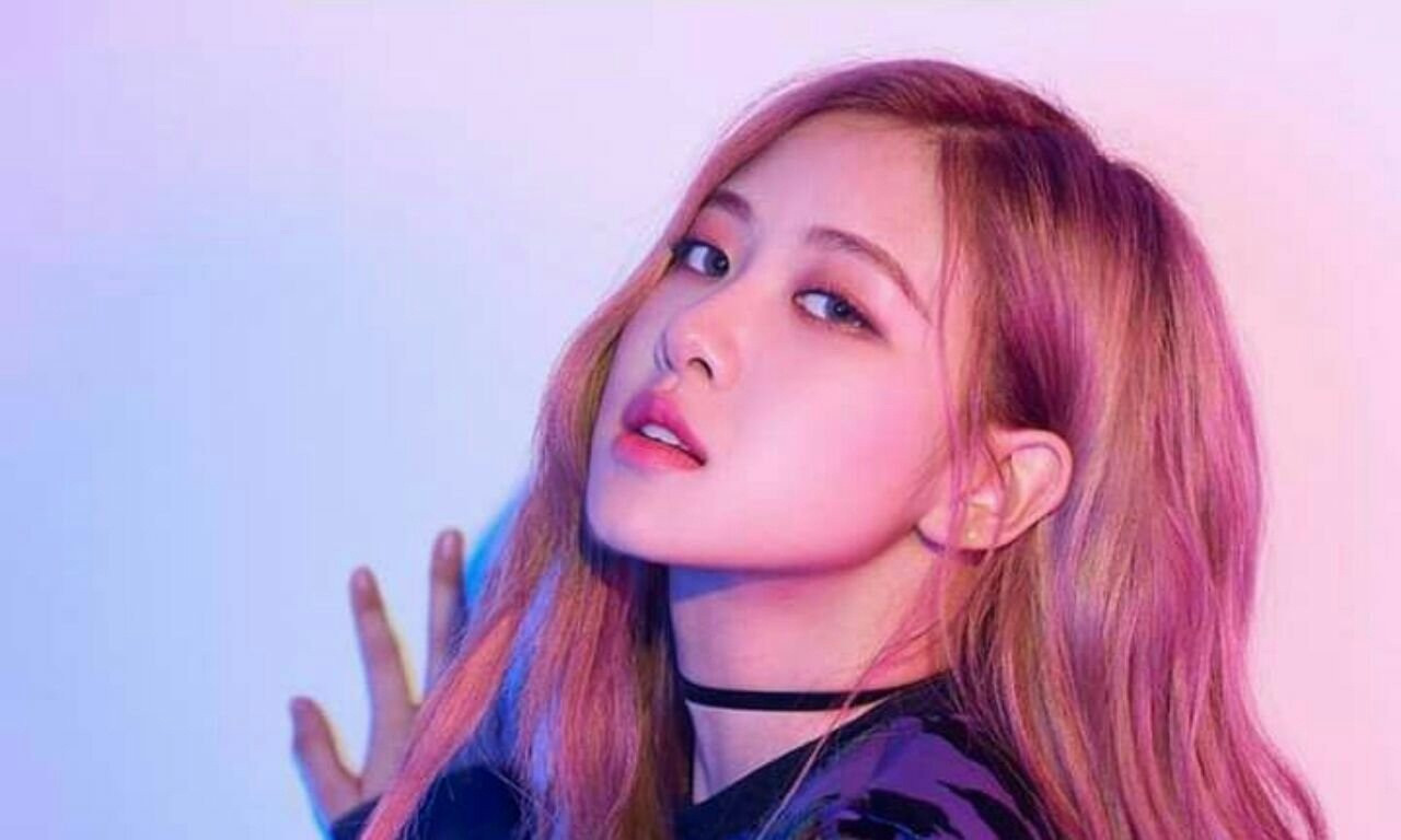 Tấm ảnh này của Rosé và Chanyeol có gì bất thường mà Dispatch phải tuyên bố cực gắt? ảnh 3