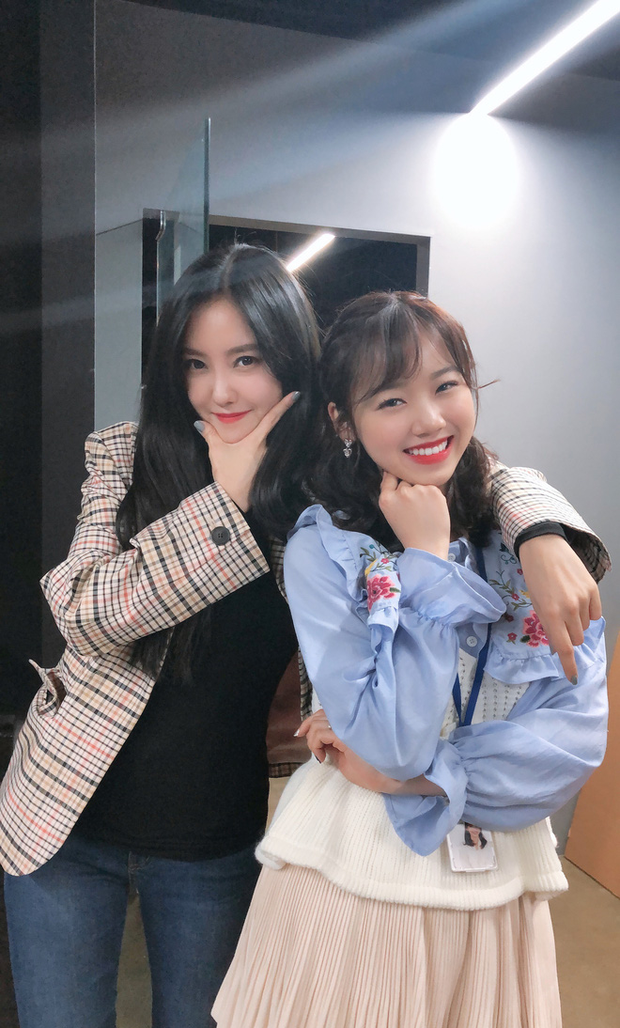 “Trợ lý” cho BLACKPINK, EXO: Công việc trong mơ của fan K-Pop có thật sự lý tưởng? ảnh 3