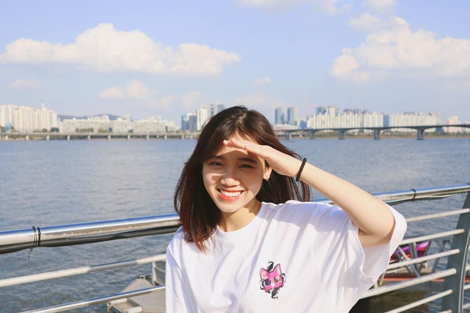 “Trợ lý” cho BLACKPINK, EXO: Công việc trong mơ của fan K-Pop có thật sự lý tưởng? ảnh 4