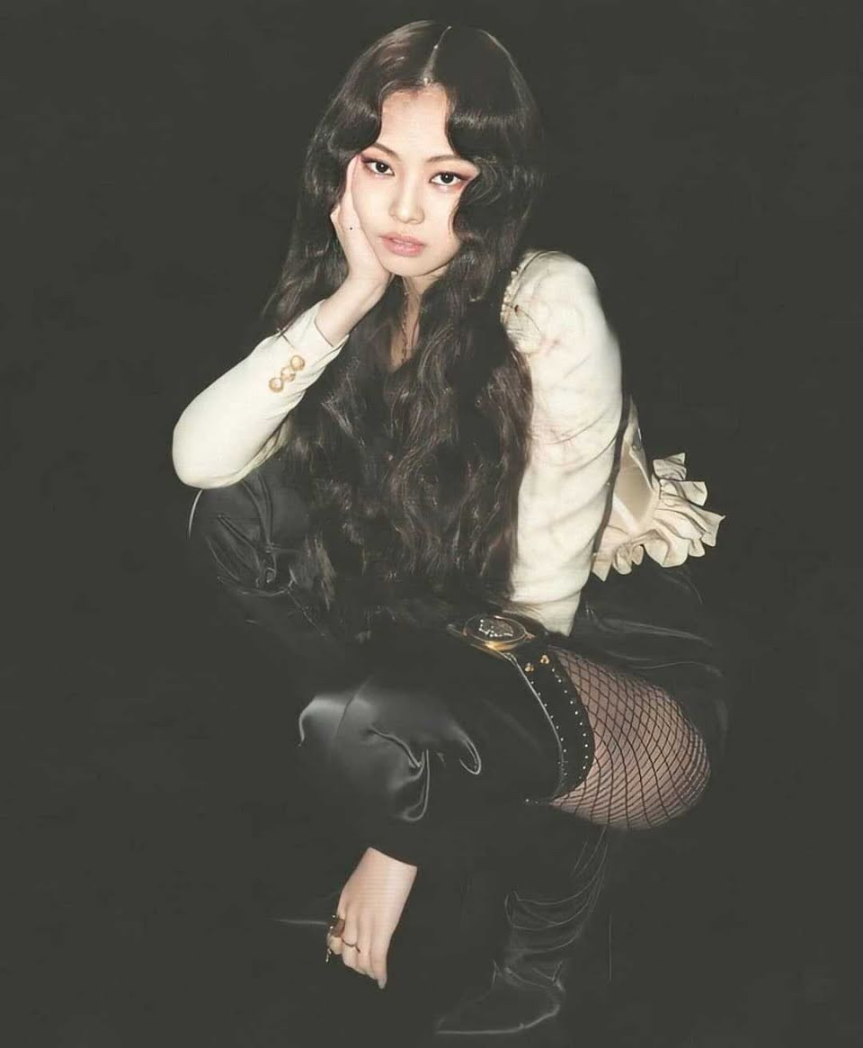 Nhìn lại 7749 kiểu tóc của Jennie: Ngay cả kiểu kỳ quặc nhất cũng vẫn thấy xinh ảnh 14