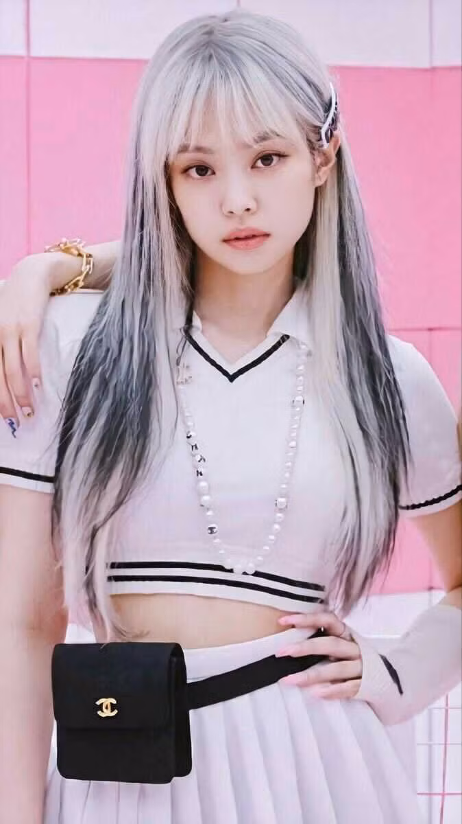 Nhìn lại 7749 kiểu tóc của Jennie: Ngay cả kiểu kỳ quặc nhất cũng vẫn thấy xinh ảnh 9