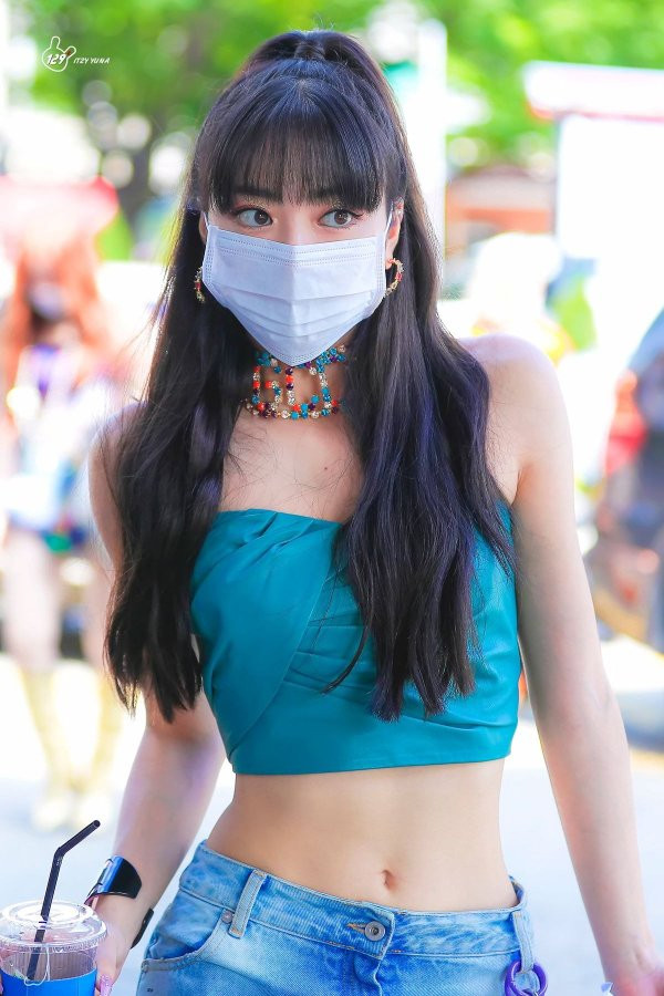 Hội “nữ idol đẹp như Thủy thủ Mặt Trăng” kết nạp thành viên mới: Xinh như búp bê sống ảnh 5