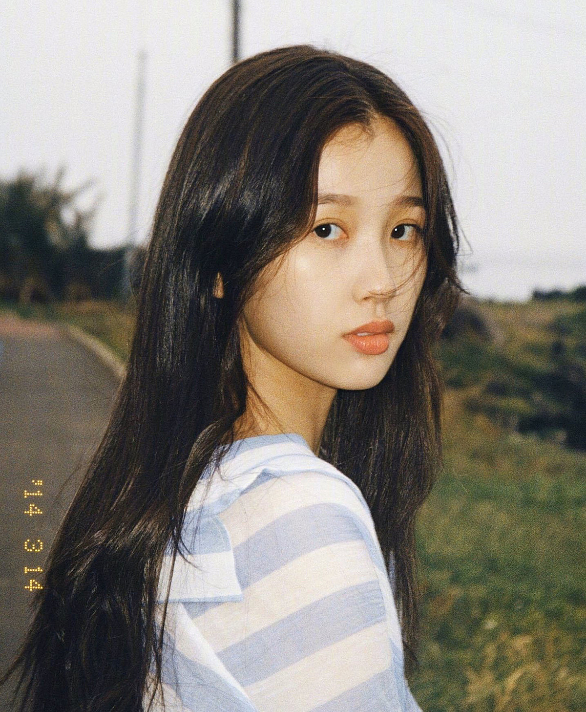 Là tiểu thư nhà giàu nhưng vẫn ham nhận đồ miễn phí: Ngu Thư Hân bị chê “vô duyên” ảnh 3