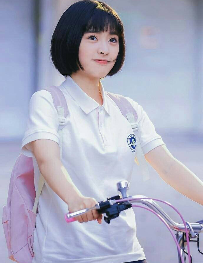 Vì sao các “nữ thần thanh xuân” phim Hoa ngữ đều chọn kiểu tóc quen thuộc này? ảnh 5