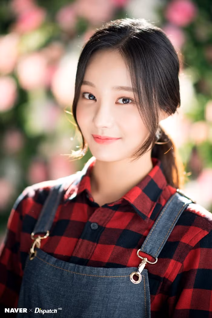 Những nữ idol khiến bạn phải thay đổi quan điểm “chỉ có mắt hai mí mới đẹp” ảnh 6
