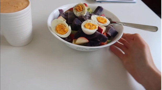 Chế độ ăn kiêng của BLACKPINK thần thánh cỡ nào mà vòng eo giảm tới 3,5 cm chỉ sau ba ngày ảnh 3