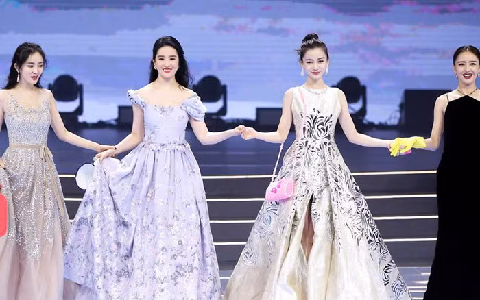 Đỉnh cao như Lưu Diệc Phi: Giảm cân là lấy lại nhan sắc lộng lẫy, thoát tục tựa tiên nữ ảnh 3