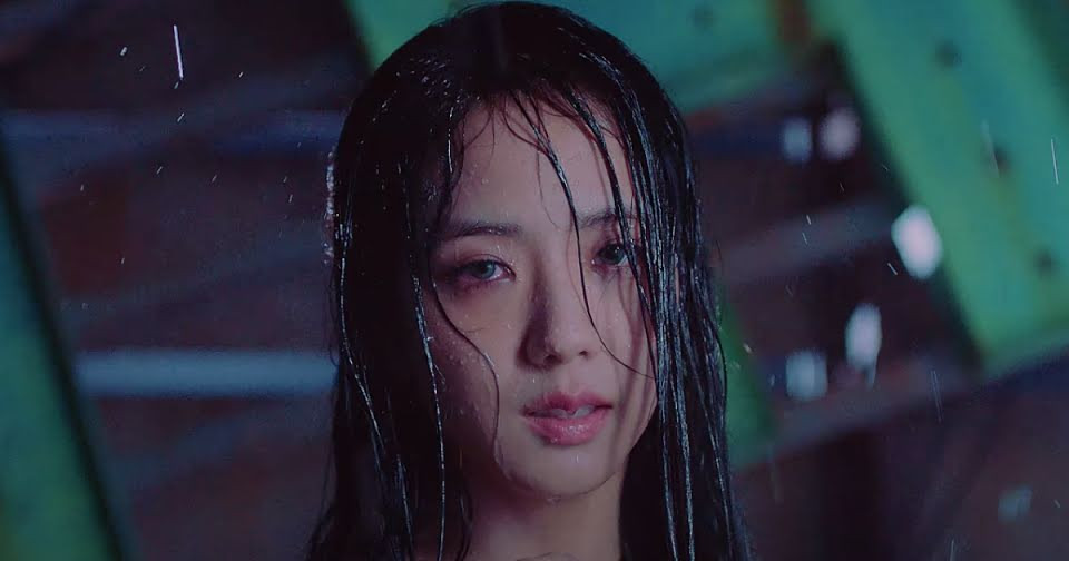 Đây là cảnh quay khó khăn nhất với Jisoo MV Lovesick Girls có một cảnh quay tưởng đơn giản lại là “nhiệm vụ bất khả thi” với Jisoo ảnh 1