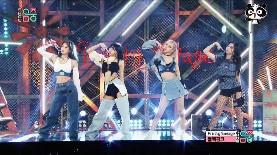 Chỉ là mặc một chiếc quần jeans mà sao Jennie được netizen tán thưởng là quá thông minh? ảnh 3