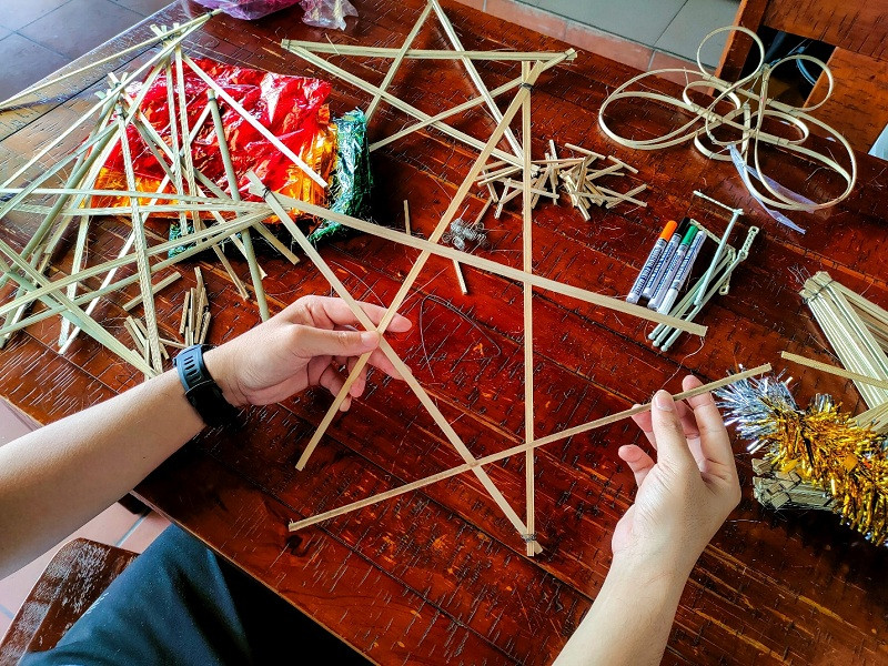 Cùng Realme 7 Pro trở về tuổi thơ rực rỡ với lồng đèn Trung Thu cùng giấy màu, thanh tre ảnh 3