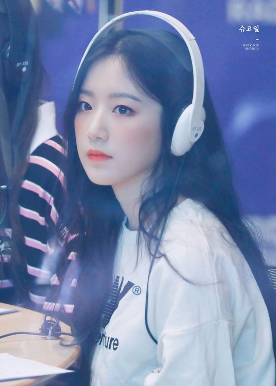 Đây chính là ba cô gái “mắt biếc” của K-Pop, lúc nào cũng buồn man mác như giọt mưa thu ảnh 5